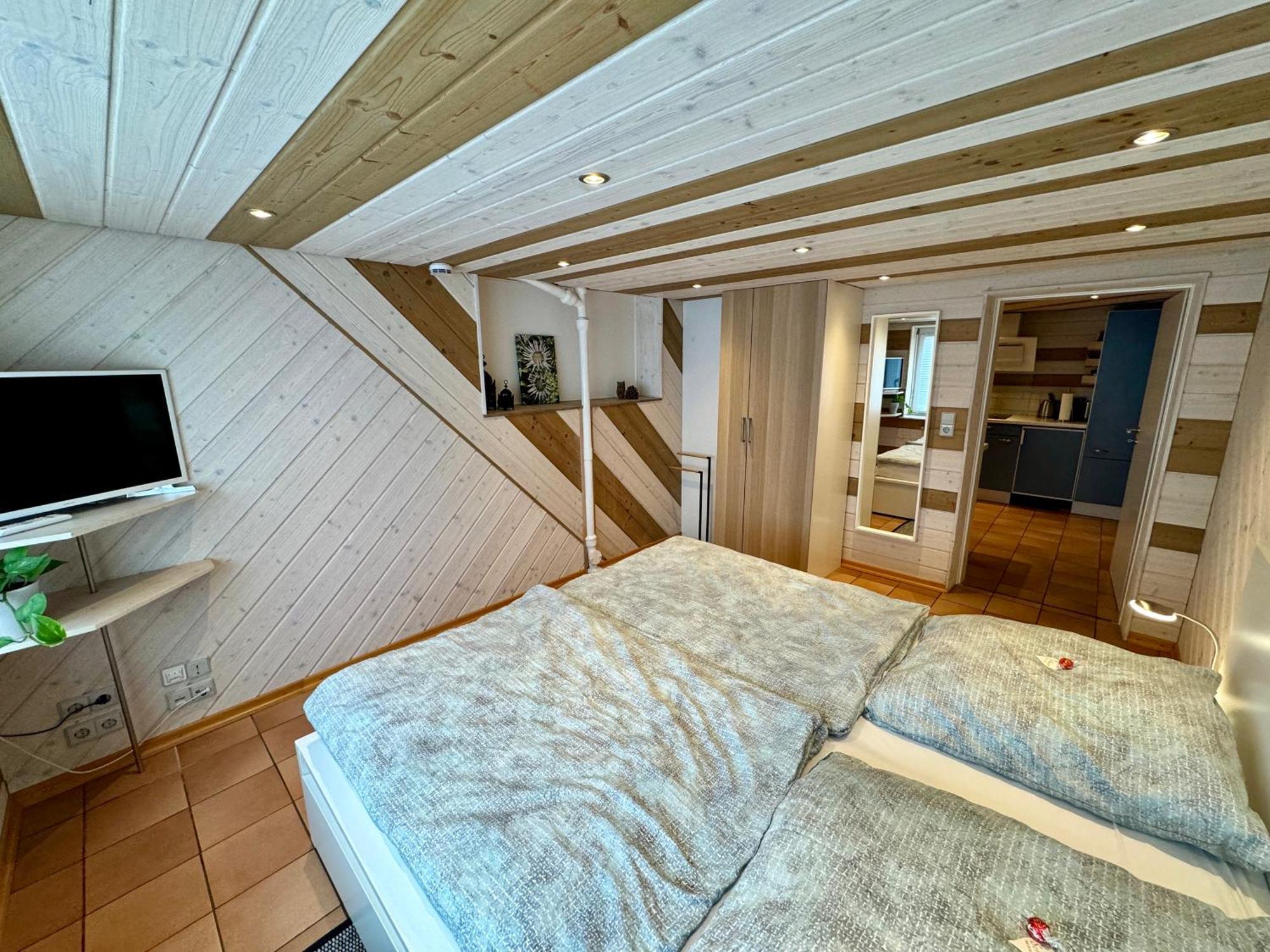 Schwabennestle - Ferienwohnung Albstadt-Onstmettingen Dış mekan fotoğraf